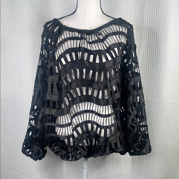 Anne Fontaine Paris Rodolpha Cut Out Open Lace Blouse Butterfly Sleeves Sz 6-8 - Picture 1 of 12